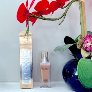 NEW Estée Lauder RE-NUTRIV ultra radiance liquid foundation 3N2- wheat